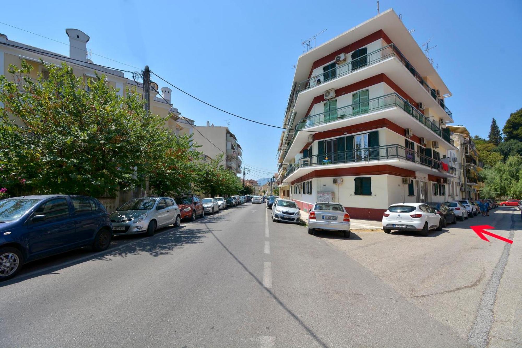 Nefeli'S Cozy Apartment, Corfu Town Екстериор снимка