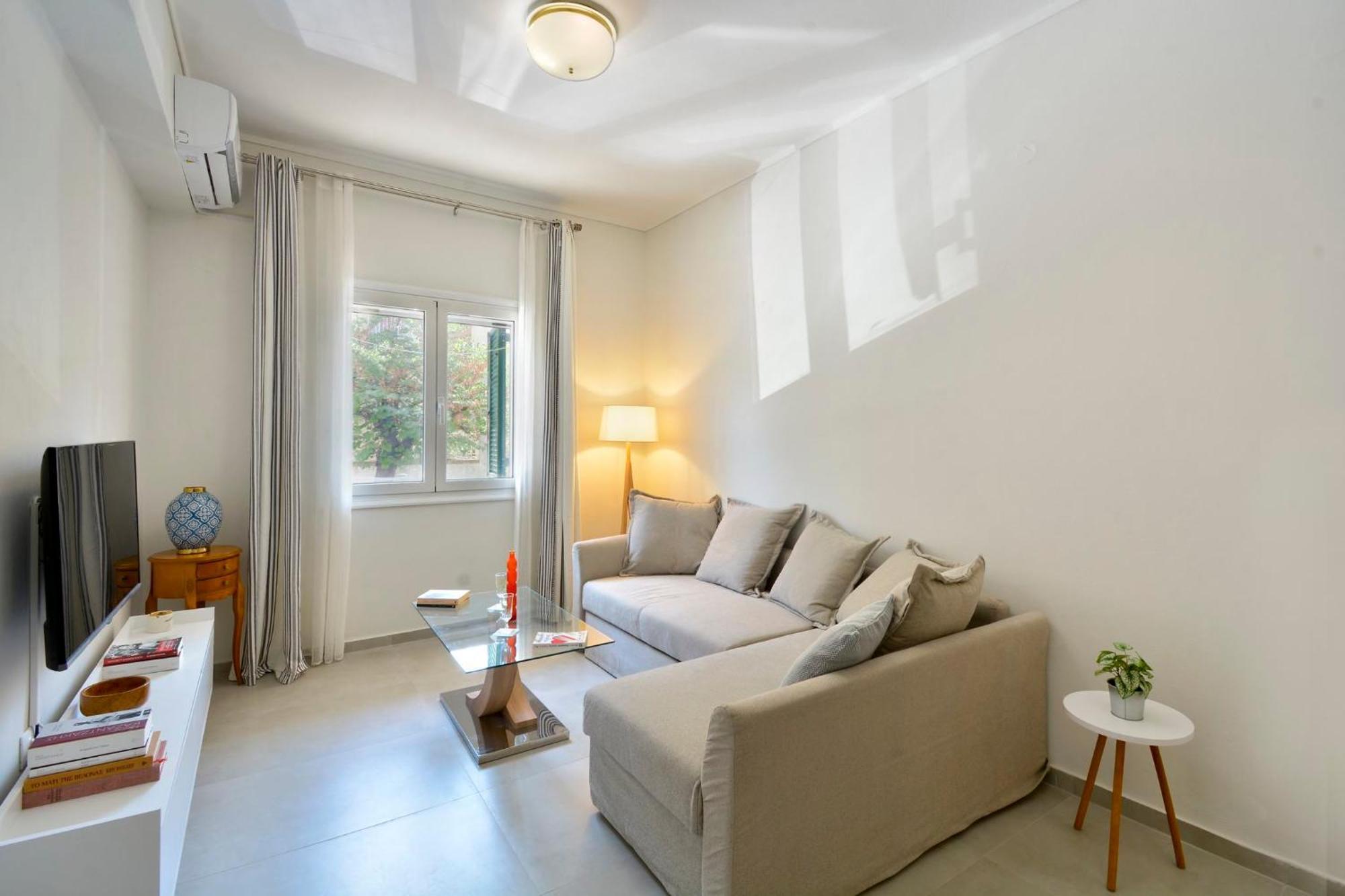 Nefeli'S Cozy Apartment, Corfu Town Екстериор снимка